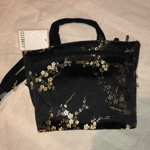 Brand new Celebrity purse
